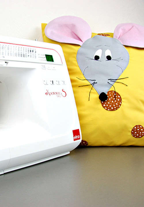 Мастер-класс «Сырная подушка», выполненный на швейной машине Elna eXperience 540S