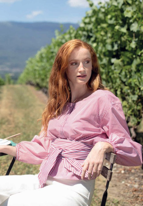 Переделка рубашки в блузку