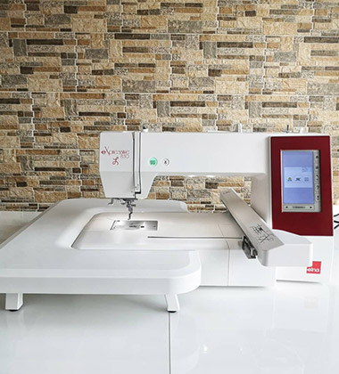 Гид по вышивальным машинам и обзор Elna eXpressive 830L 