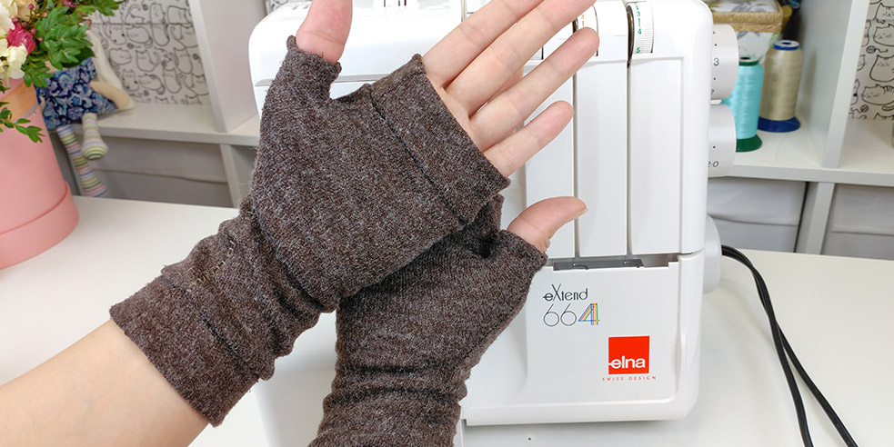 Мастер-класс «Митенки» на оверлоке Elna Extend 664
