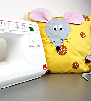 Мастер-класс «Сырная подушка», выполненный на швейной машине Elna eXperience 540S 