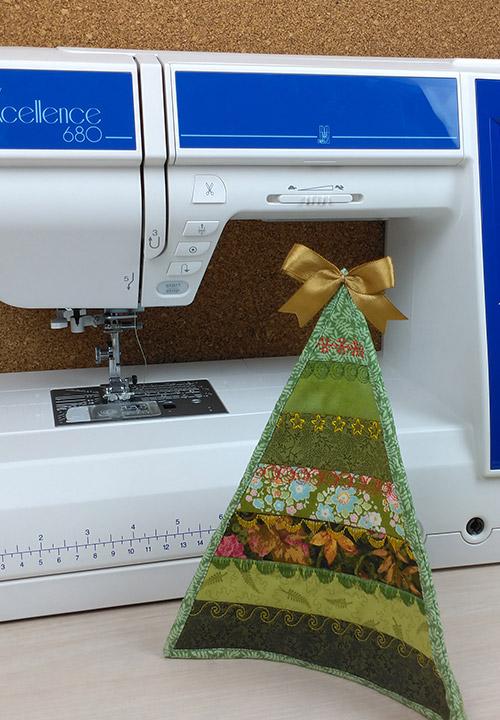 Мастер-класс «Текстильная ёлка», выполненный на компьютерной швейной машине Elna eXcellence 680
