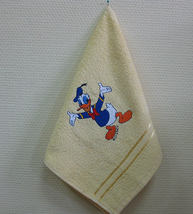 Мастер-класс вышивка на махре «Мультяшки», выполненный на вышивальной машине Elna 830 