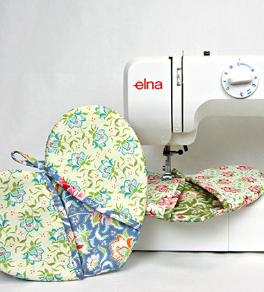 Мастер-класс «Прихватка — Сердечко», выполненный на швейной машине Elna 1241OK 