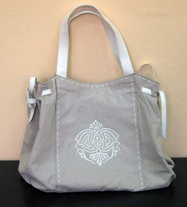 Мастер-класс по вышивке на сумке 