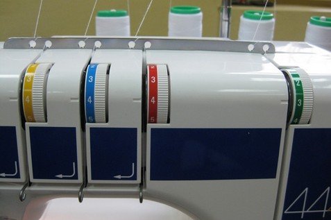 Виды швов распошивальной машины Elna 444