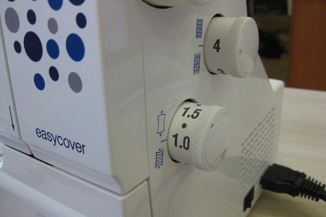 Мастер-класс на Elna easycover — «Виды швов»