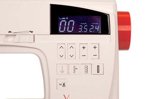 Особенности и преимущества Elna eXperience 560