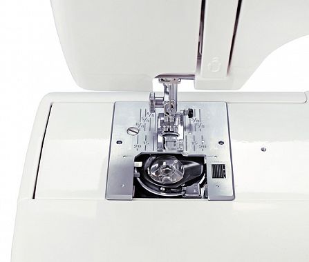 Электромеханическая швейная машина Elna 3007