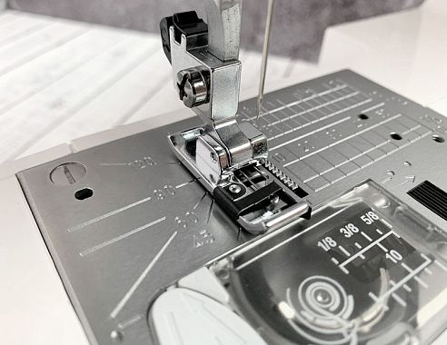 Janome Оверлочная лапка, 822-808-008