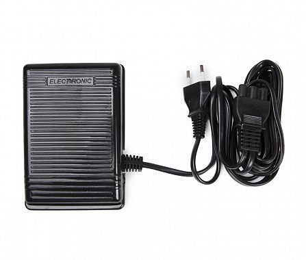 Электромеханическая швейная машина Elna 2110