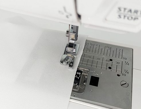 Janome Набор лапок подрубателей (4 и 6 мм), 200-326-001