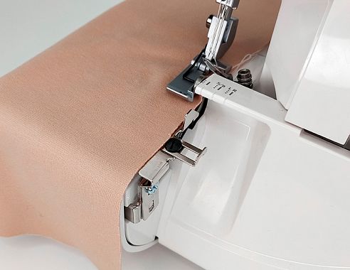 Janome Направитель шва, 202-038-009