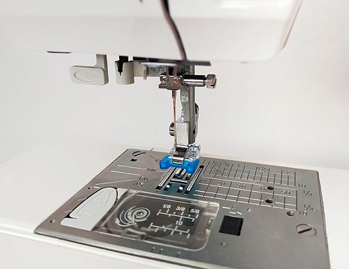 Janome Лапка для пришивания пуговиц T, 200-136-002