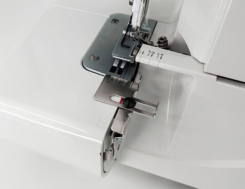 Janome Направитель шва, 202-038-009