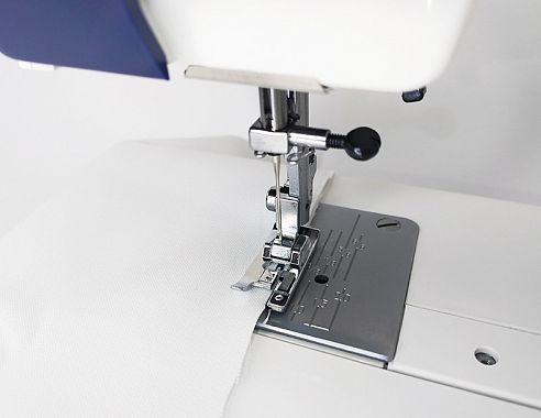Janome Набор лапок для машин с вертикальным челноком, 202-476-003